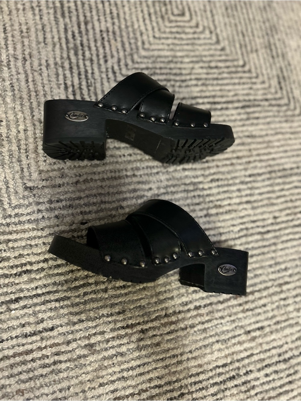 Candie's Leather Black Studded Sandals Platform Heels Size 6.5 Womens Y2K